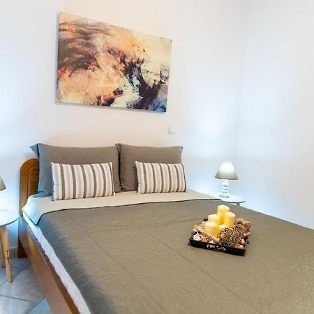 Grigo Apartments อเล็กซานโดรโพลิส ภายนอก รูปภาพ