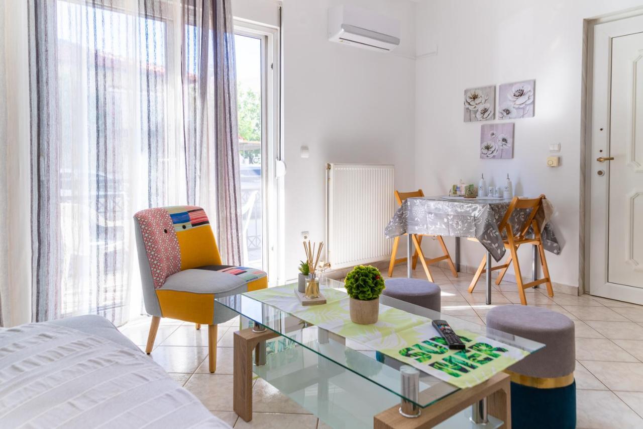 Grigo Apartments อเล็กซานโดรโพลิส ภายนอก รูปภาพ
